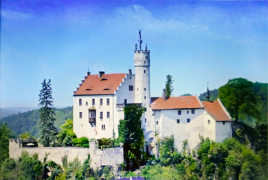 märchenhafte Burg Gös-Weinstein